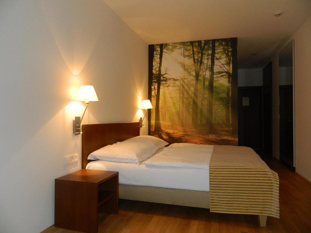 Benediktushaus Im Schottenstift 3* Wien